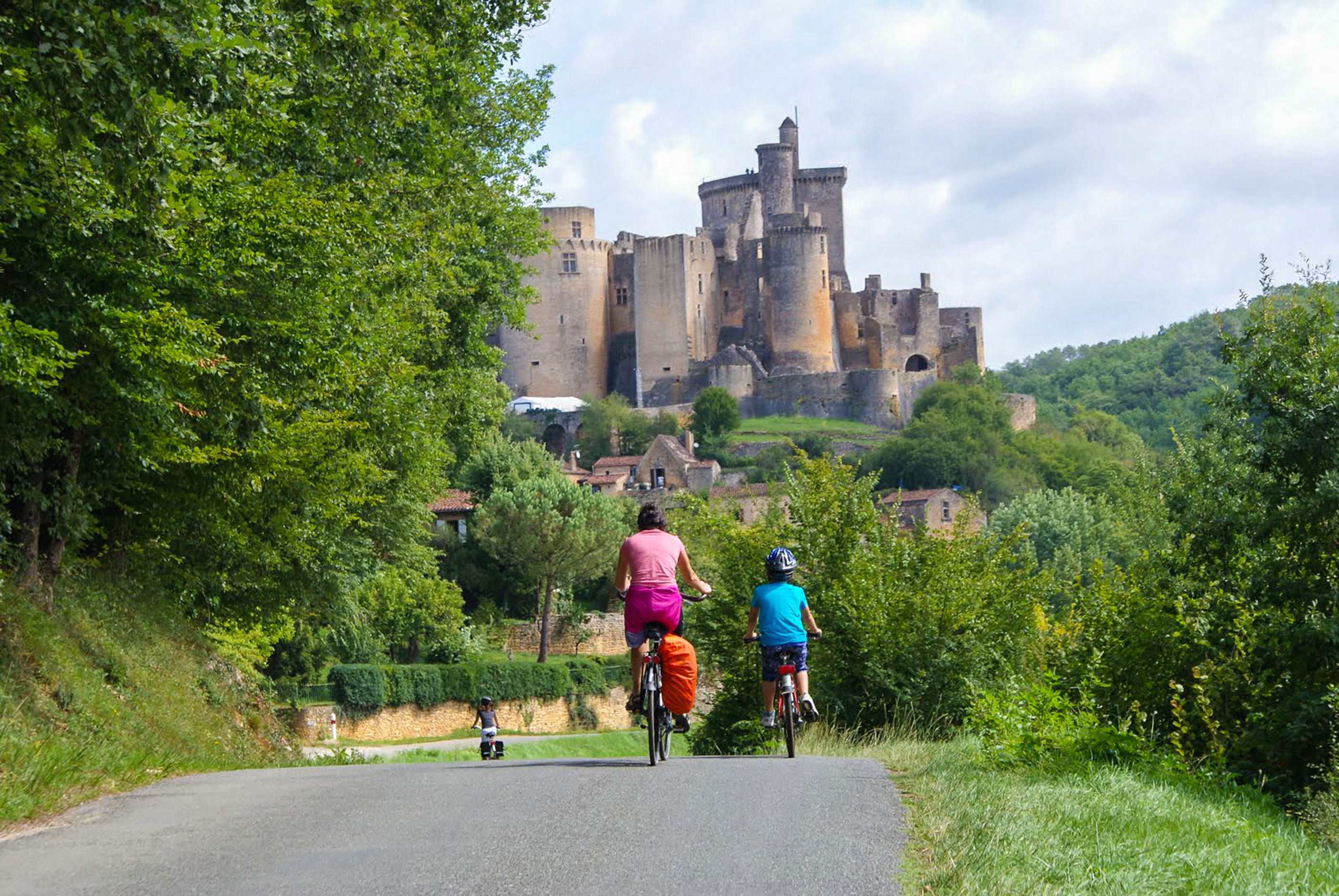 Voyage à vélo - En remontant le Lot à vélo