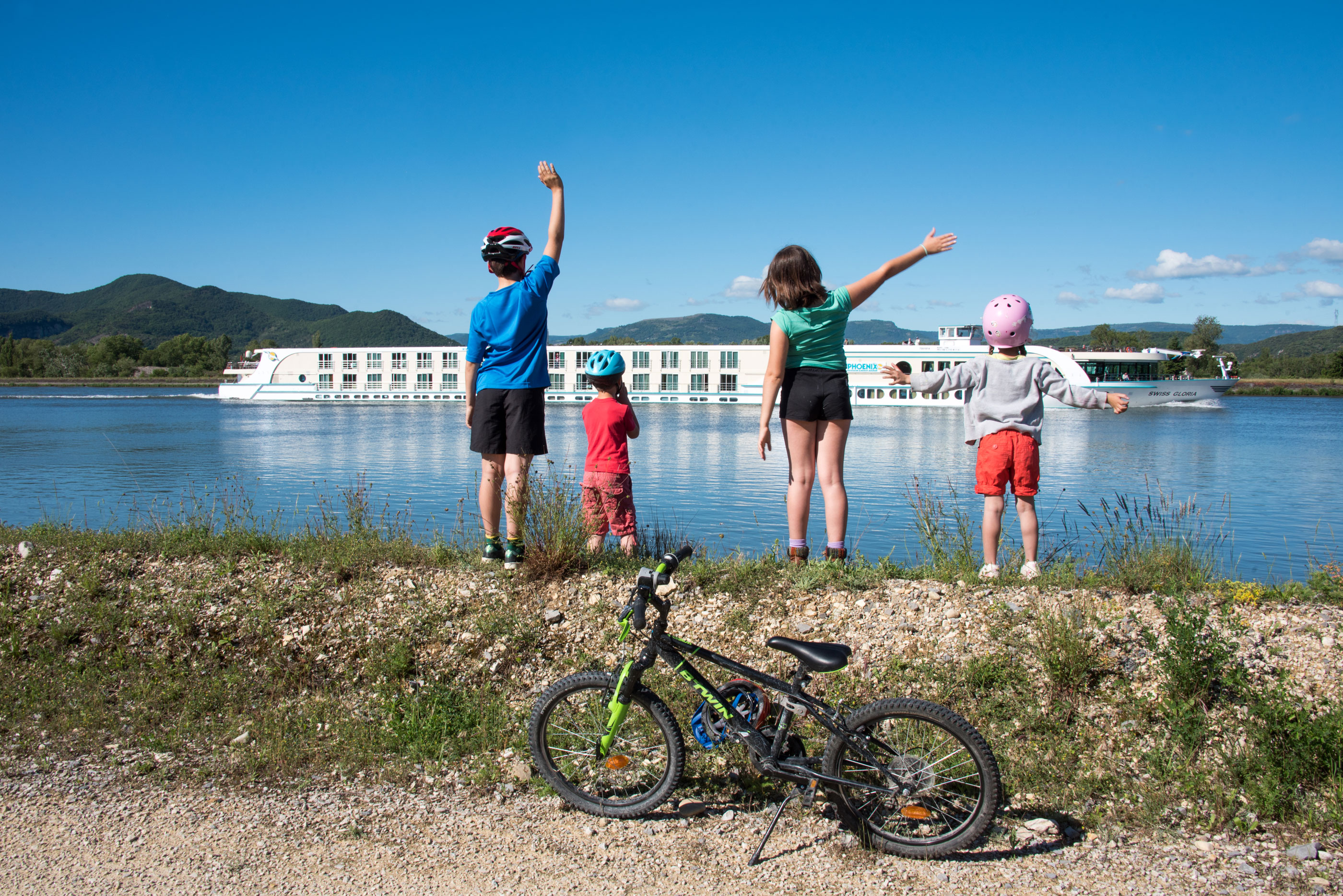 Noch 15909 famille à vélo échelle H0 1/87 - webshop Noch 15909 famille à vélo échelle H0 1/87 - webshop