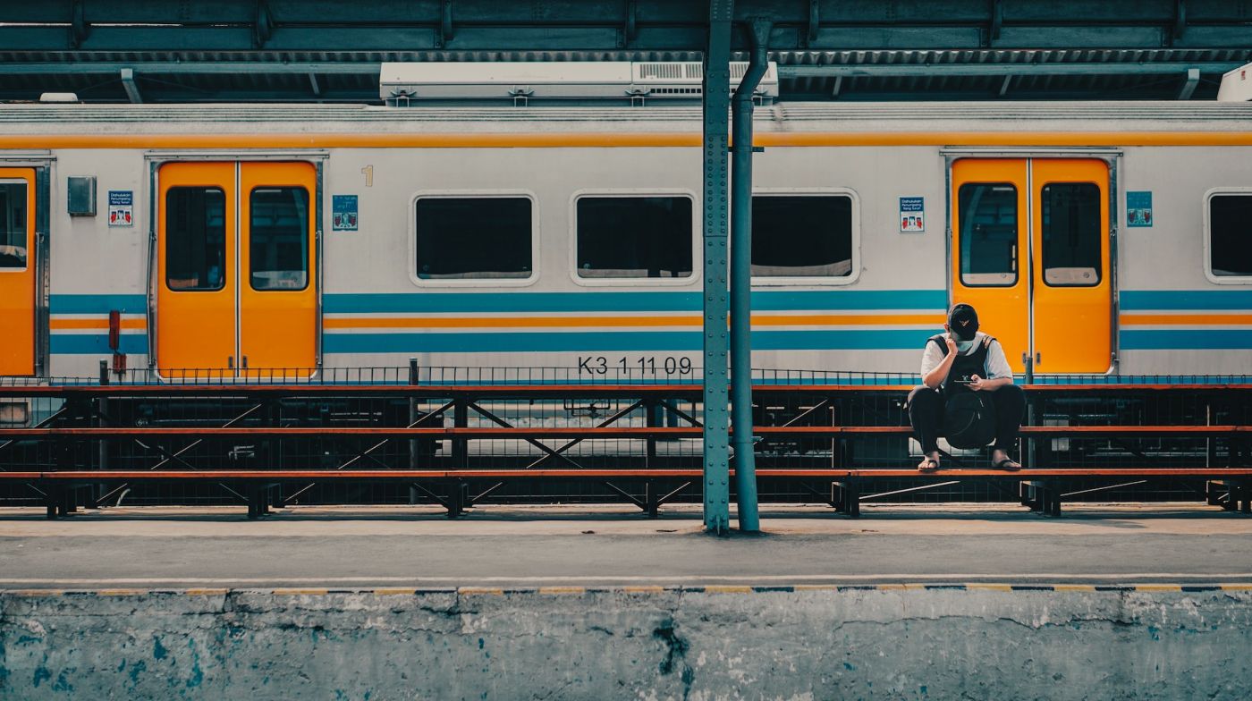 rangga-cahya-nugraha-velo-train.jpg